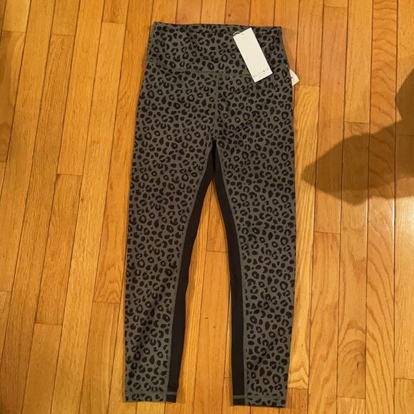 Allfenix anthro charcoal jagger 7/8 leggings S NWT - Picture 3 of 9
